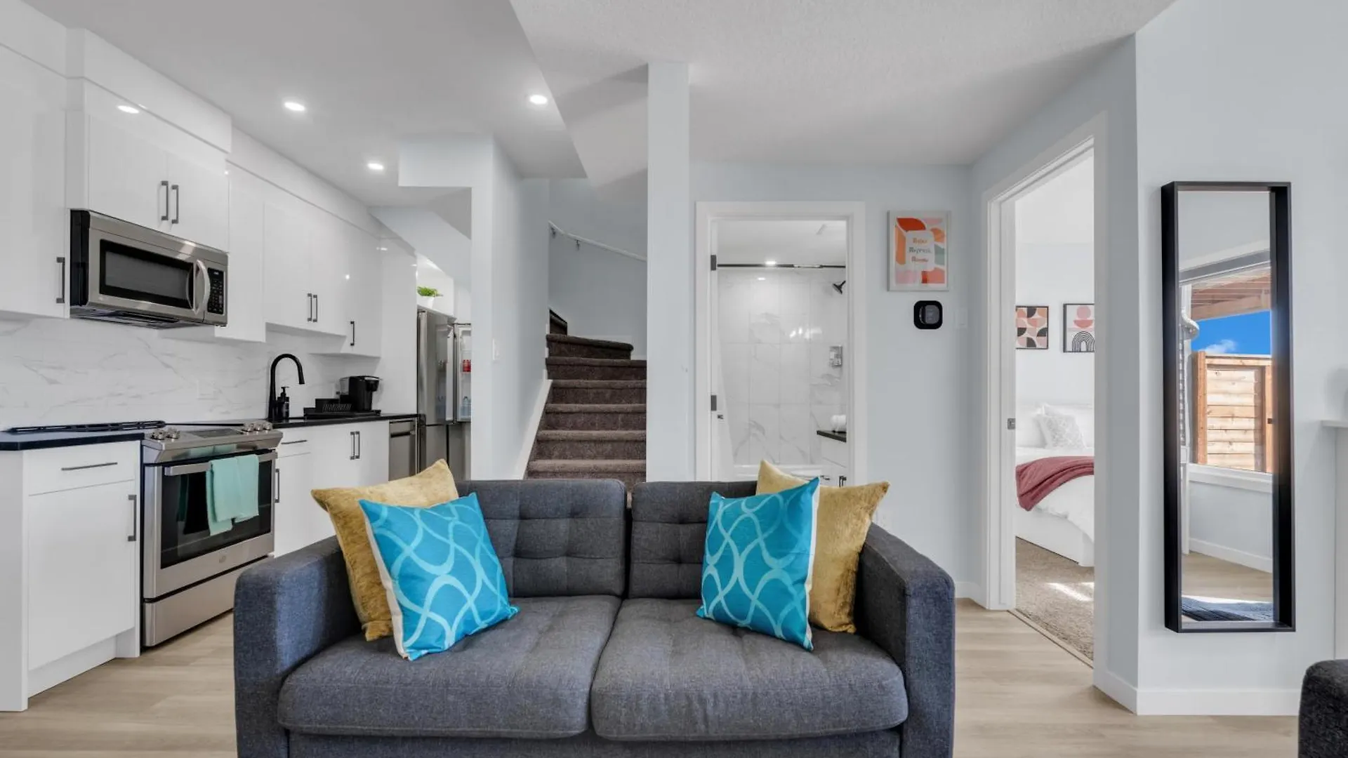You Will Love This 2Br Guest Suite In Se Calgary Apartment